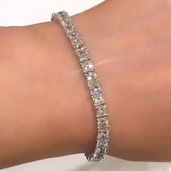 Classic Princess Cut Tennis Bracelet