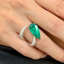 Unique Two Tone Split Shank Pear Cut Emerald Engagement Ring