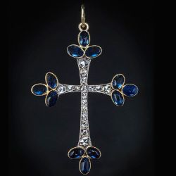 Vintage Two Tone Oval Cut Blue Sapphire Pendant Necklace