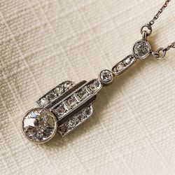 Vintage Round Cut White Sapphire Pendant Necklace For Women