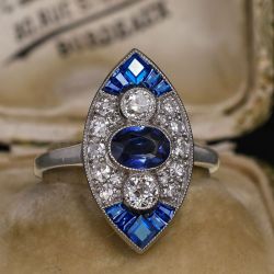 Vintage Oval Cut Blue Sapphire Engagement Ring For Women