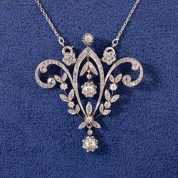 Vintage Round Cut White Sapphire Pendant Necklace For Women