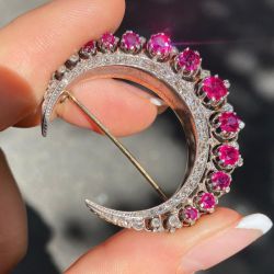 Unique Moon Design Round Cut Ruby Sapphire Brooch