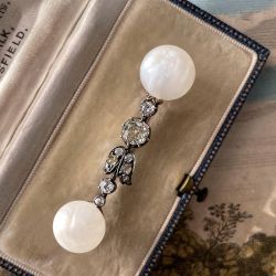 Vintage White Sapphire & Pearl Round Cut Brooch For Women