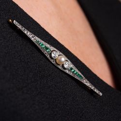 Vintage White & Emerald Sapphire & Pearl Round Cut Brooch