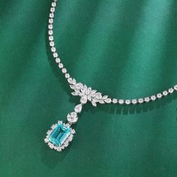Art Deco Aquamarine & White Sapphire Emerald Cut Pendant Necklace For Women