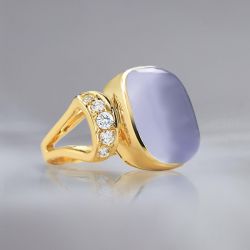 Golden Cushion Cut Cabochon Light Purple Sapphire Engagement Ring For Women