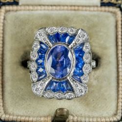 Art Deco Oval Cut Blue Sapphire Engagement Ring For Women