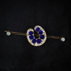Gloden Blue & White Sapphire Cushion & Round Cut Horseshoe Brooch Pin
