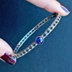 Classic Hollow Round Cabochon Cut Blue Sapphire Bangle Bracelet