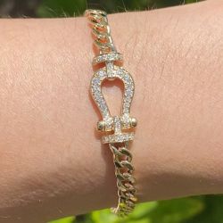 Golden Horseshoe Round Cut White Sapphire Tennis Bracelet For Women