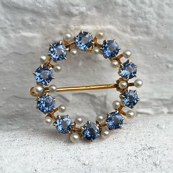 Golden Round Cut Blue Sapphire & Pearl Vintage Brooch Pin For Women