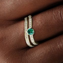 Double Wavy Round Cut Emerald & White Sapphire Engagement Ring