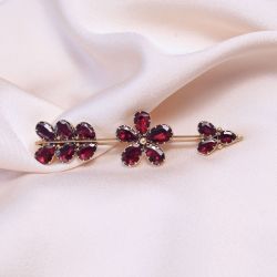 Golden Ruby Sapphire Pear Cut Arrow Design Brooch Pin