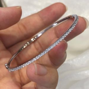 Classic Round Cut Bangle Bracelet