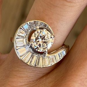 Unique Spiral White Sapphire Round Cut Engagement Ring For Women