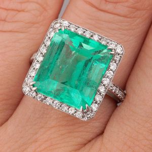 Classic Halo Emerald Sapphire Emerald Cut Engagement Ring For Women