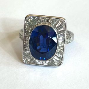 Art Deco Halo Bezel Blue Sapphire Oval Cut Engagement Ring For Women