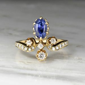 Antique Oval Cut Blue Sapphire Tiara Ring Engagement Ring For Women