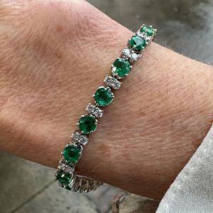 Round Cut Emerald & White Sapphire Tennis Bracelet For Women