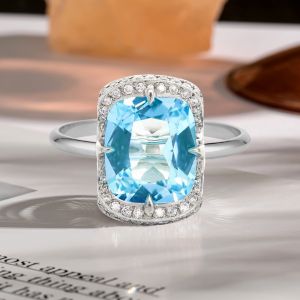 Vintage Aquamarine Sapphire Cushion & Round Cut Engagement Ring