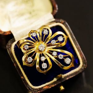 Two Tone Leaf Design Round Cut White Sapphire Brooch Pin For Women