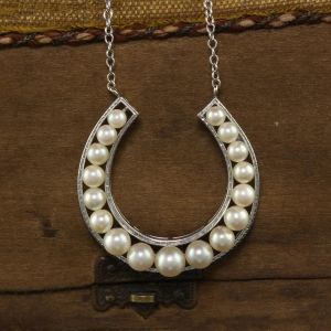 Horseshoe Round Cut Pearl Pendant Necklace