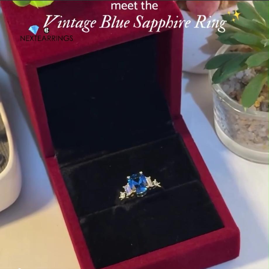 Vintage Golden Cushion Cut Blue Sapphire Engagement Ring For Women