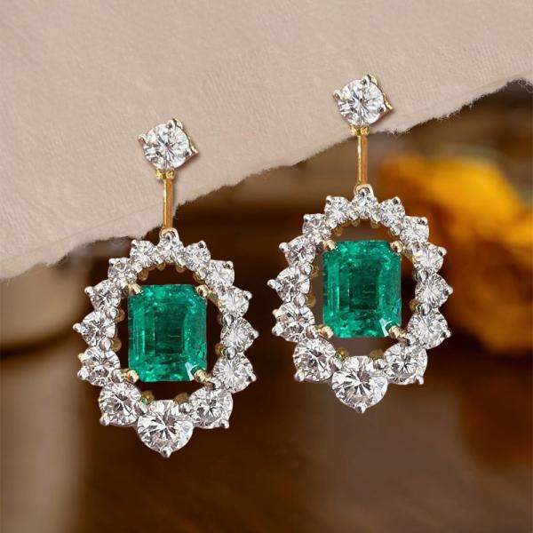 Why Choose Silver Wedding Earrings for Your Special Day?
