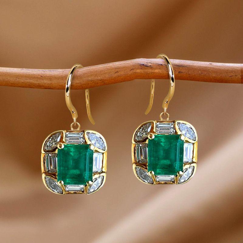 Are Emerald Earrings the Ultimate Statement Piece for Timeless Elegance?