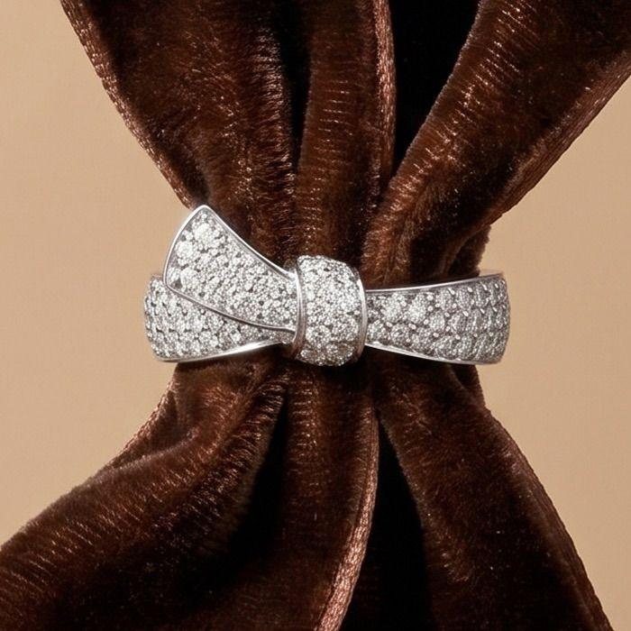 How to Clean Sterling Silver Jewelry: A Practical Care Guide