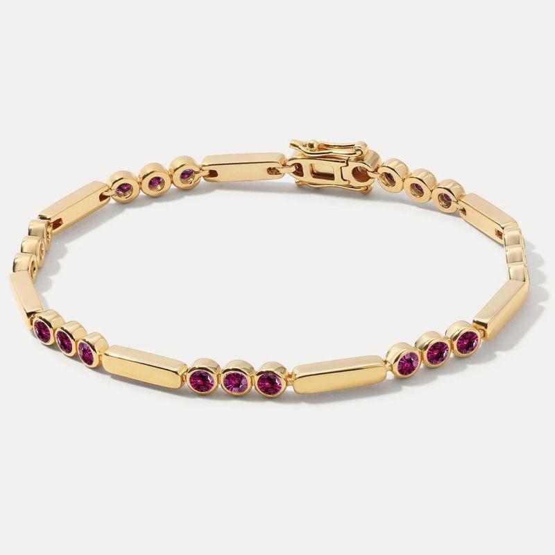 Why Is A Gold Tennis Bracelet The Perfect Everyday Luxury Jewelry?