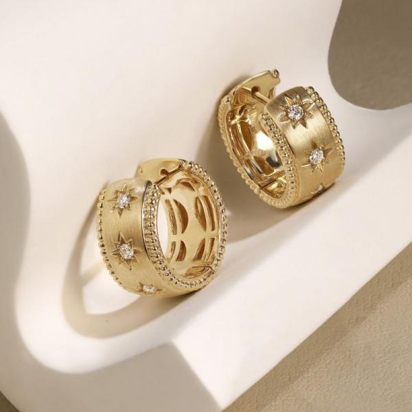 Why Are Small Hoop Earrings Always in Style?