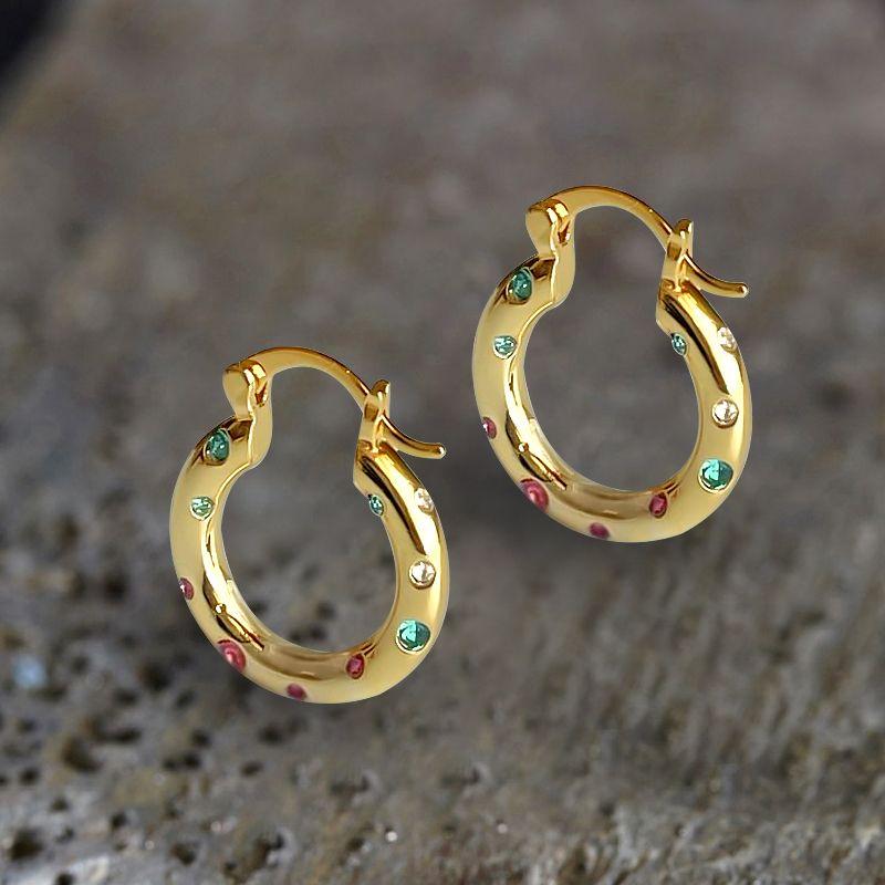 Are Small Gold Hoop Earrings the Effortless Upgrade Your Jewelry Collection Needs?