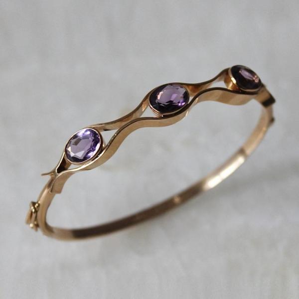 Why Is a February Birthstone Bracelet the Perfect Gift for Meaningful Jewelry Lovers?